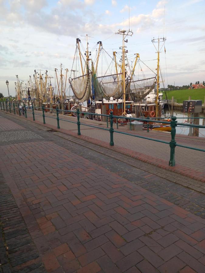 *Engels - Ferienwohnungen Krummhörn Exterior foto